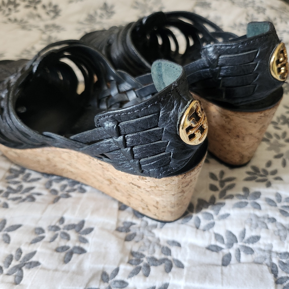 Tory Sandal